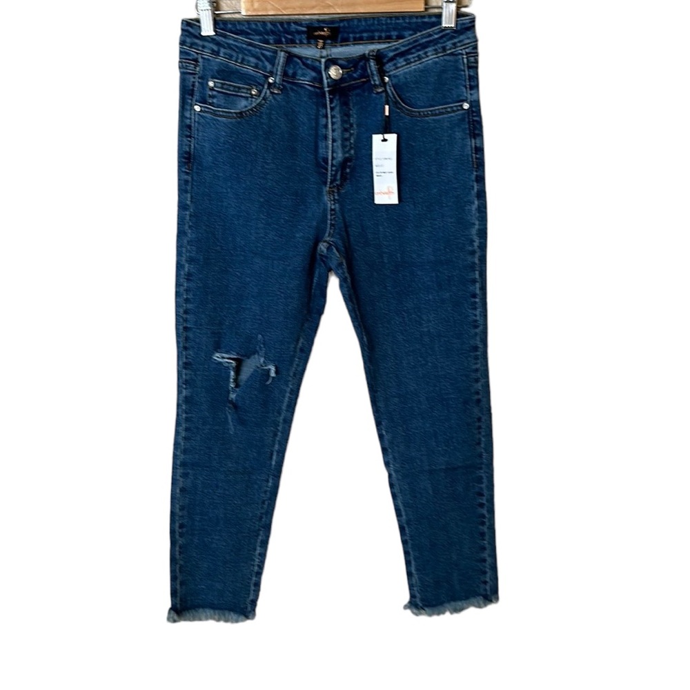 Boutique, Denim Lilian Boho Trendy Distressed Jeans NWT